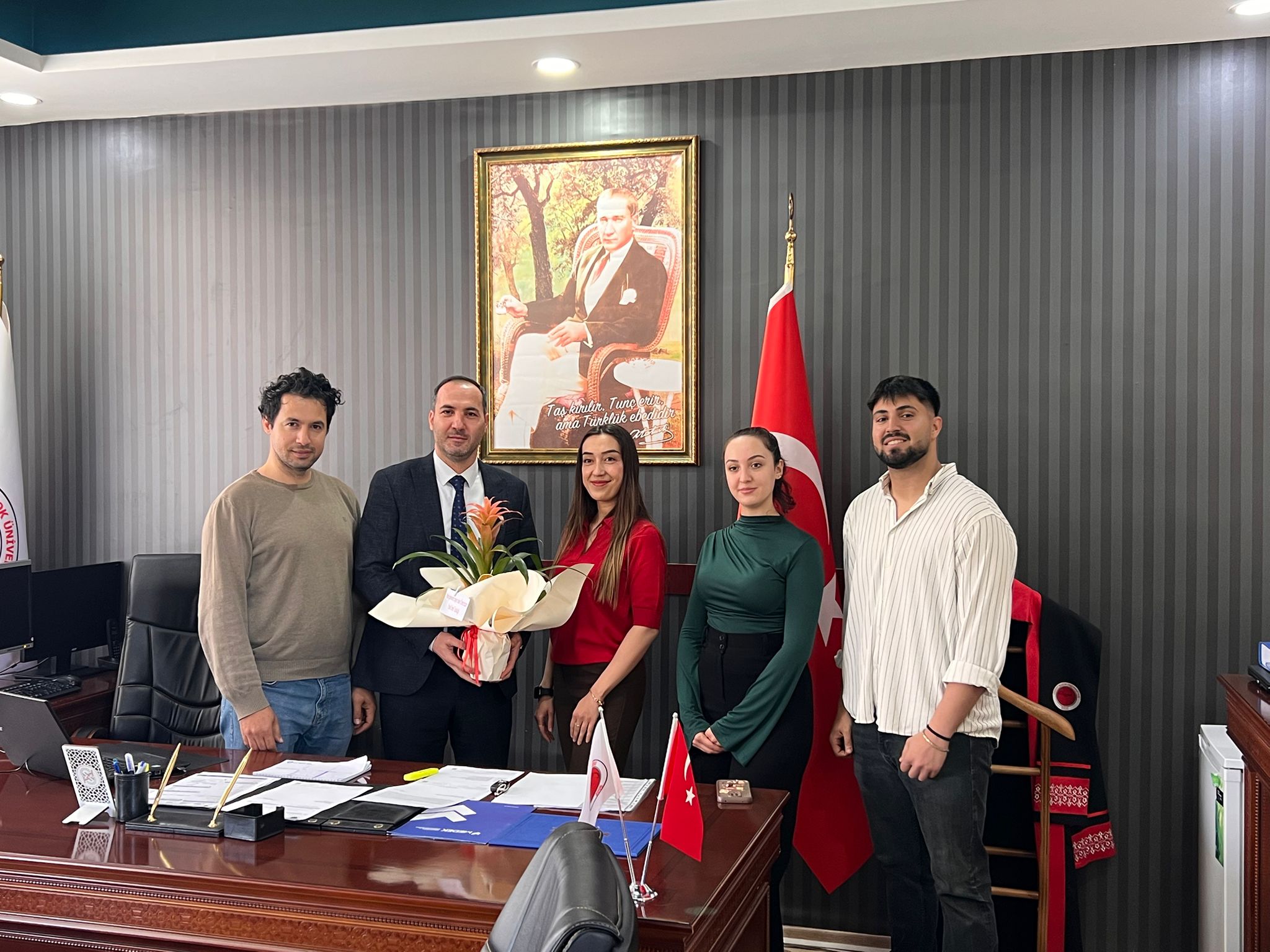 Boğazlıyan MYO Müdürlüğü Görevine Atanan Dr. Öğr. Üyesi Ömer Dağıstanlı’ya Hayırlı Olsun Ziyareti
